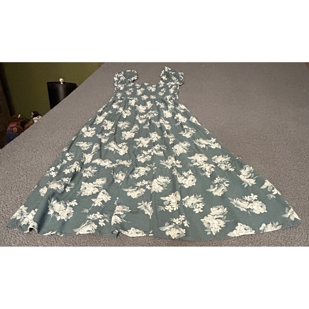 Hollister Floral Midi Dress Womens Medium Green Smocked Tiered Cottagecore